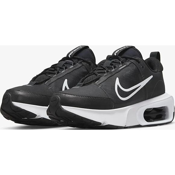 NWT Nike Women's Trainer Sneaker ,Black -SZ 7.5W - Picture 1 of 7